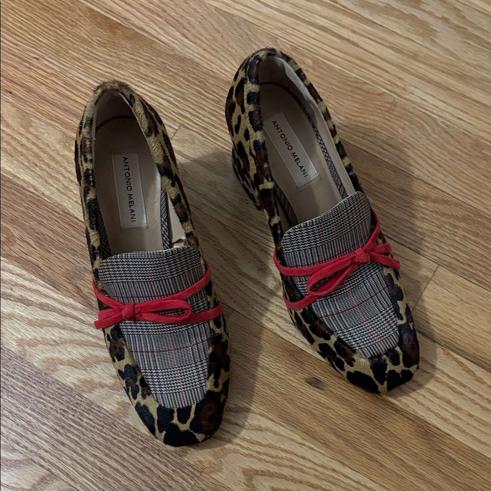ANTONIO MELANI Leopard Print Block Heel Loafers with Pink Bow - Picture 3 of 11